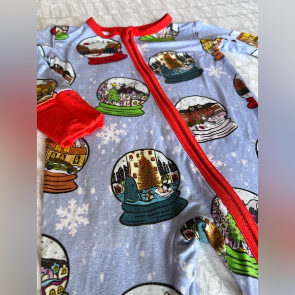 Will & Wren Christmas Around The Globe Bamboo Zippy Pajamas 3-6M - Picture 6 of 6